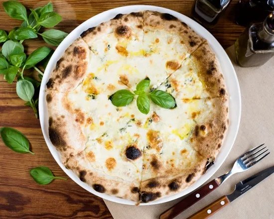 PIZZA QUATTRO FORMAGGI