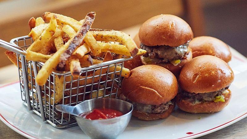6 Baby Cheeseburgers