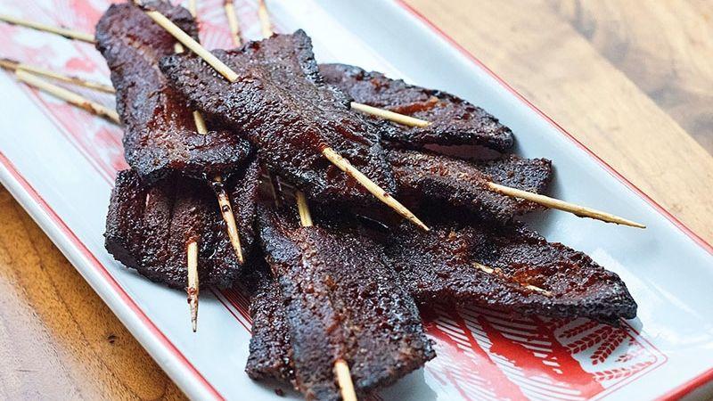 Cinnamon Sugar Bacon Lollis