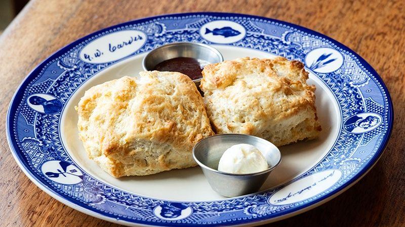 Coupla' Buttermilk Biscuits