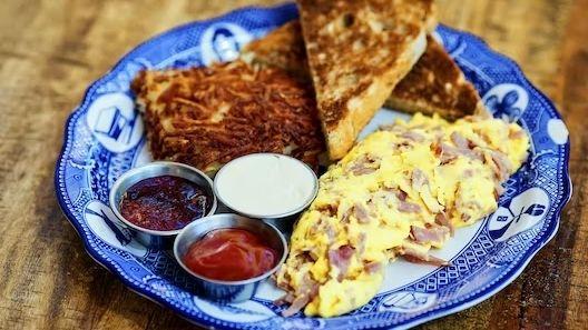 Ham and White Cheddar Pan Scramble