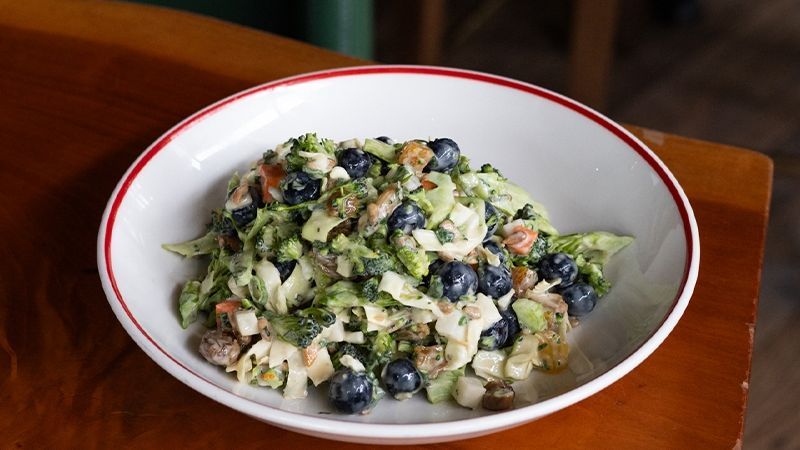 Large Crunchy Broccoli Chopped Salad