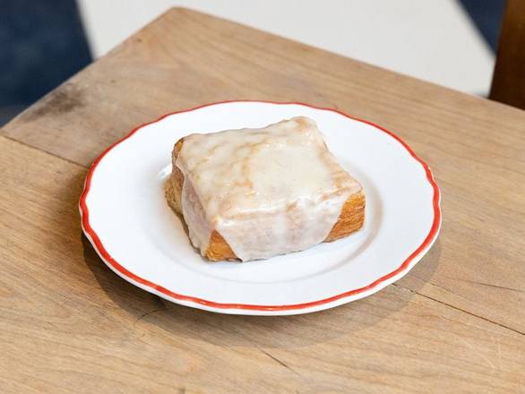 Original Vanilla Jefferson Filled Donut