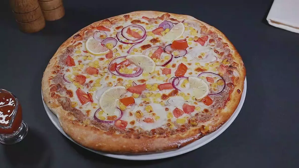 Pizza tonno