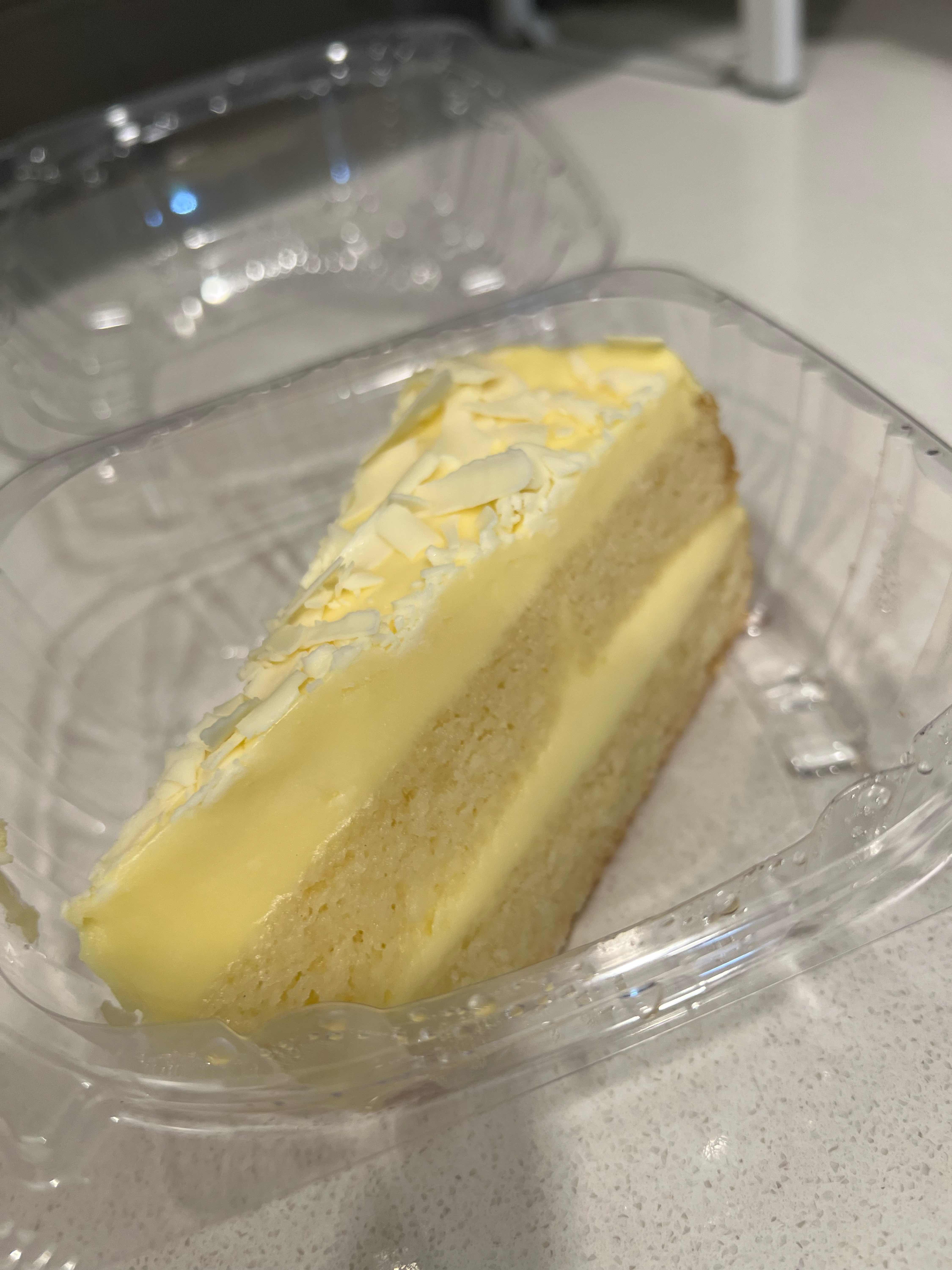 Limoncello cake