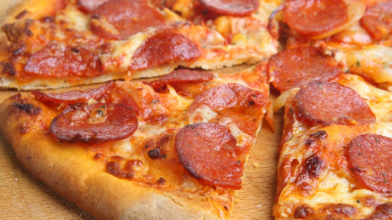 Meatlover's Pizza (14")