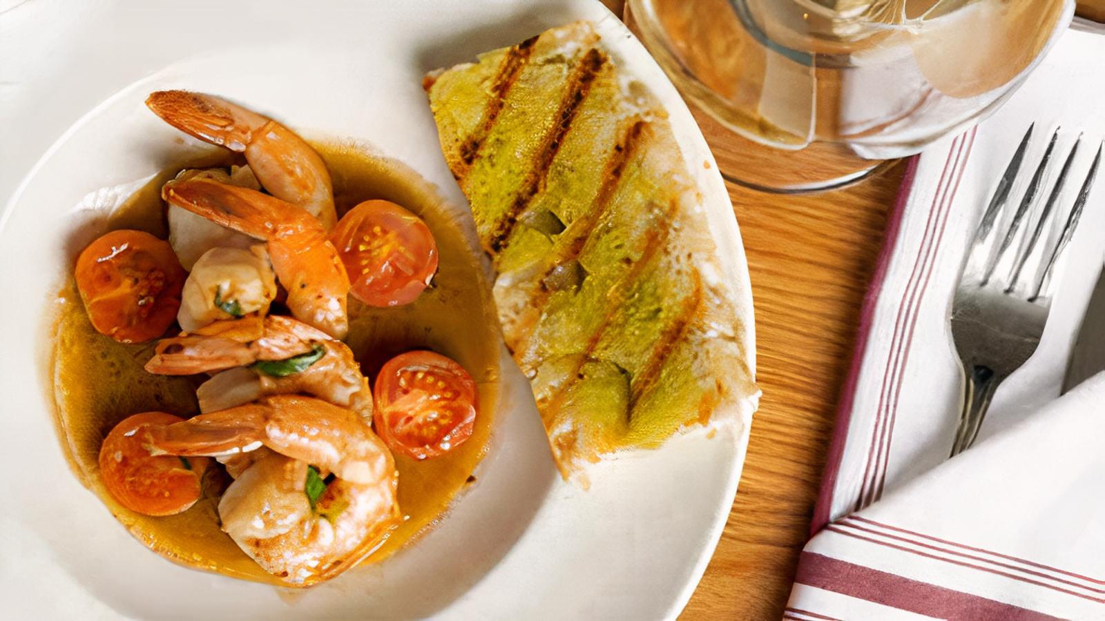 SAUTEED GARLIC PRAWNS