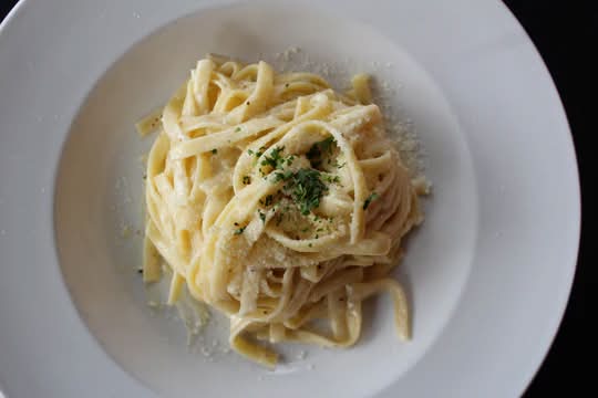 Fettuccine Alfredo