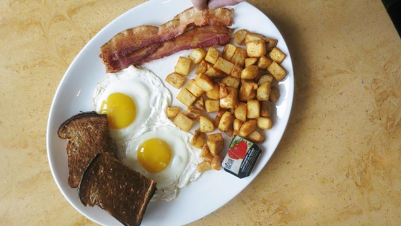 Classic Bacon and Eggs