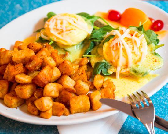 Eggs Florentine Benedict