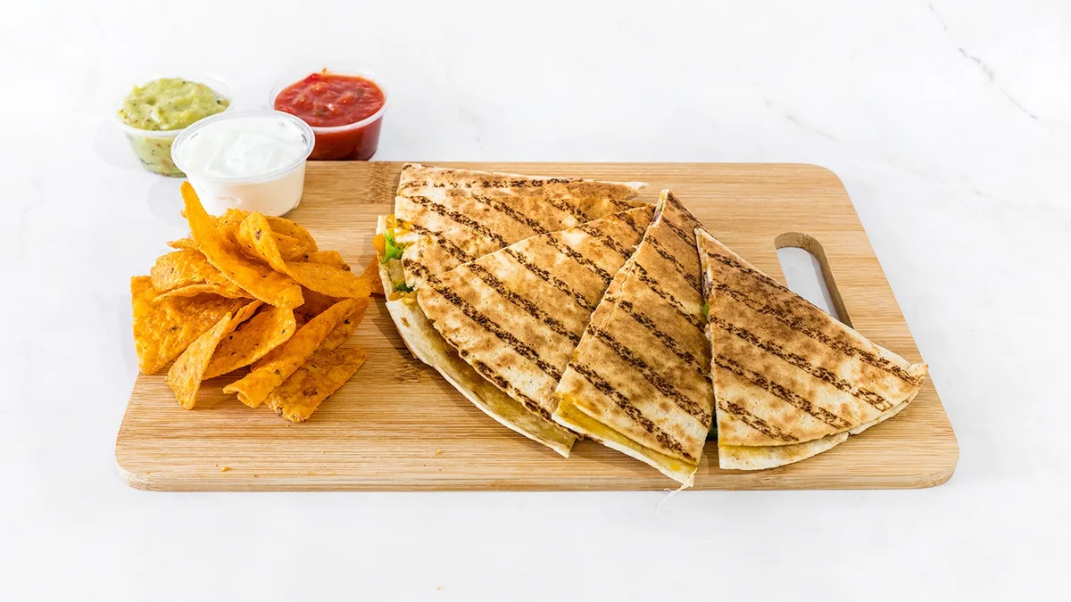 Quesadilla με Κοτόπουλο BBQ