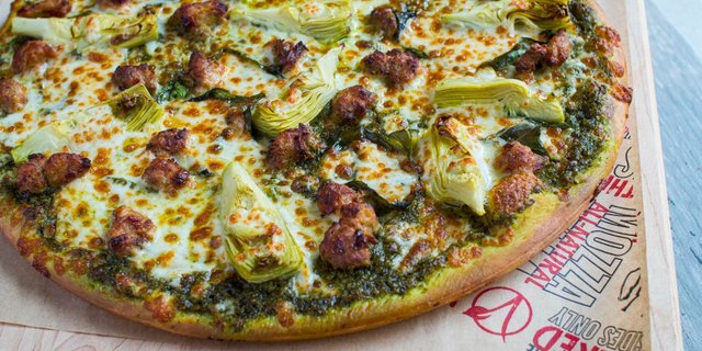 Gluten-Free Chicken Sausage, Artichoke and Pesto Pizza
