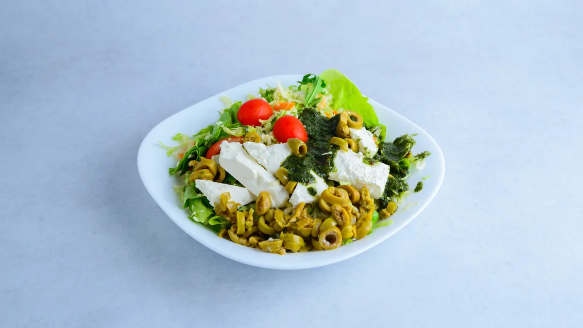 Salata pesto
