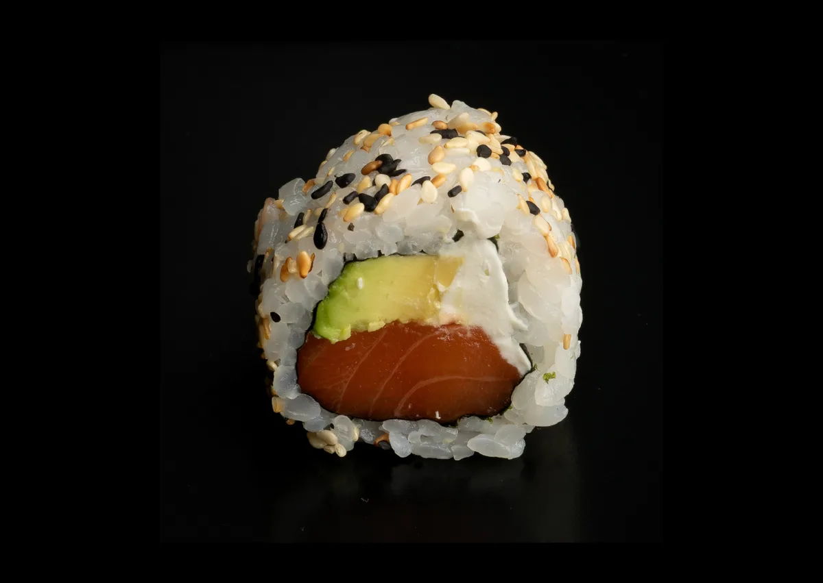 Uramaki łosoś 8 szt.