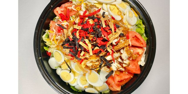 Crispy Chicken Party Salad