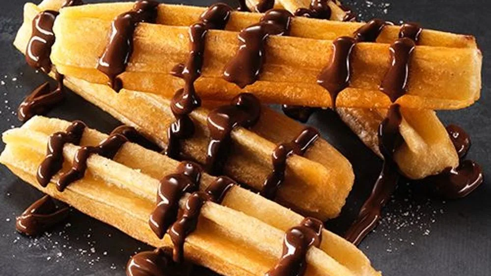 Churros mit Sauce