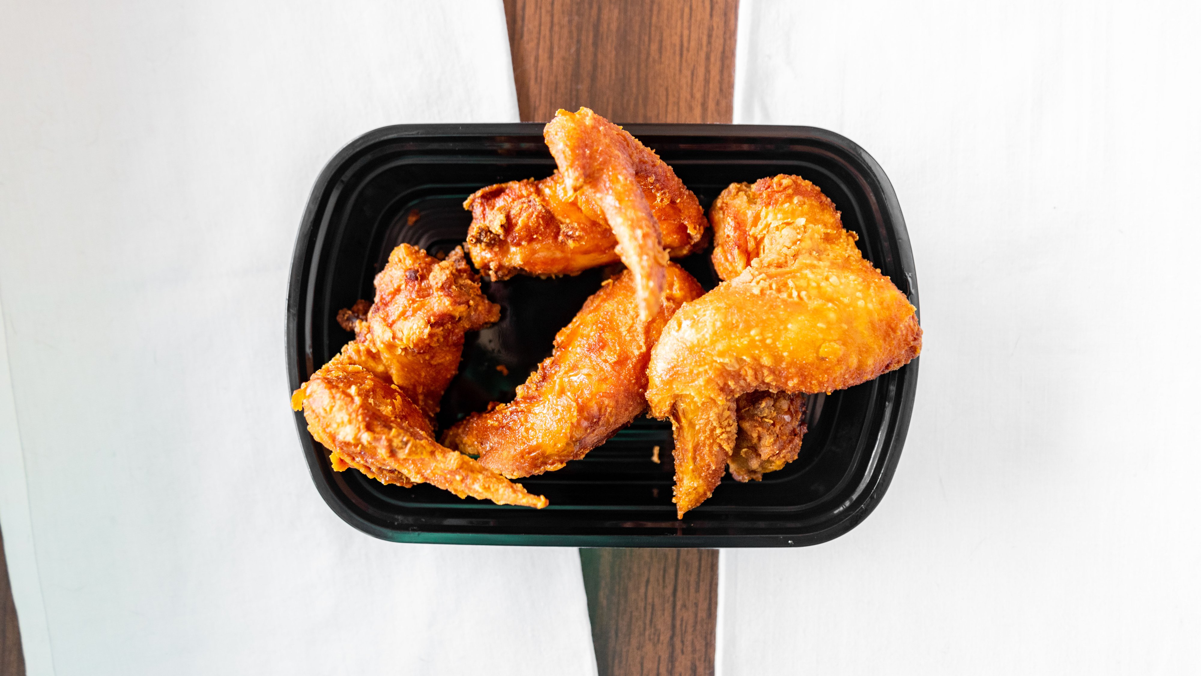 26. Chicken Wings with BBQ Sauce or Honey Sauce, General Tso's Sauce or Buffalo Sauce