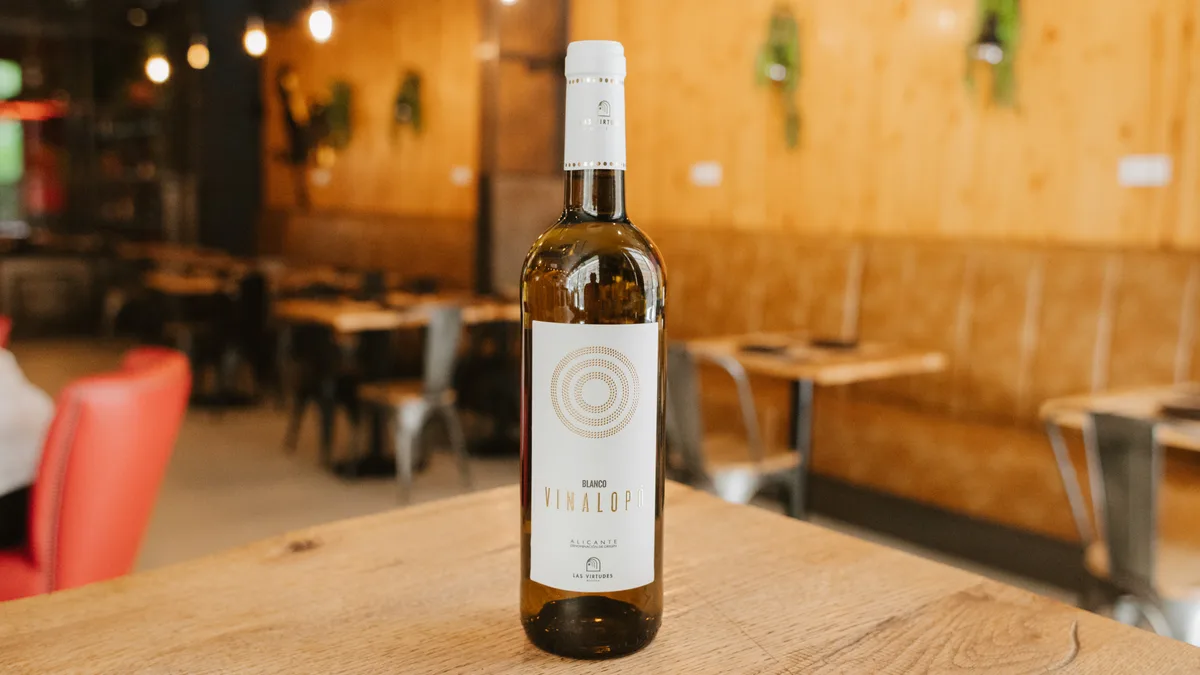 Vinalopo blanco spanyol fehérbor