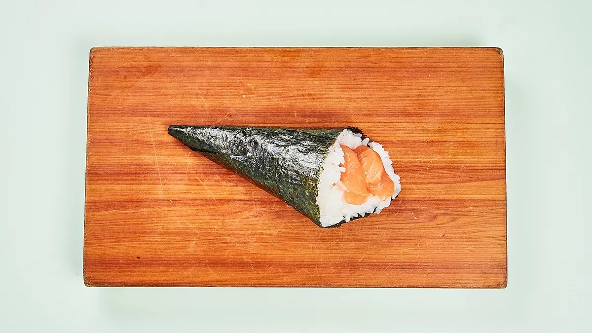 23. Sake Temaki Sushi