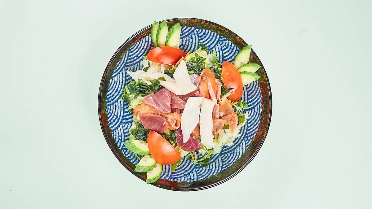 V20. Sashimi Salat