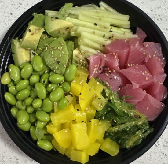 Tuna poke