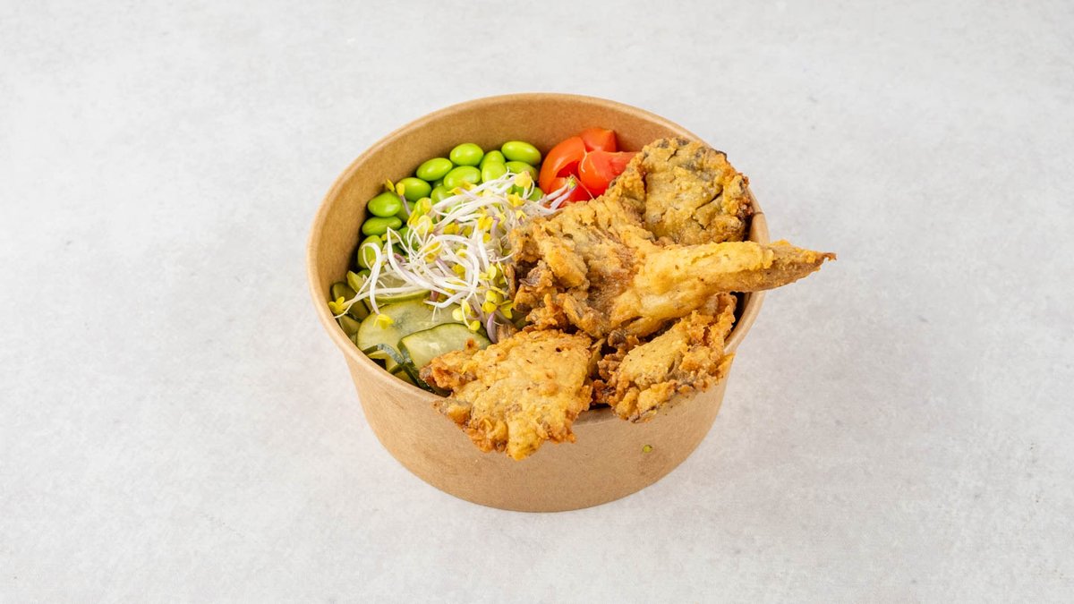 Asian style oyster mushroom salad bowl