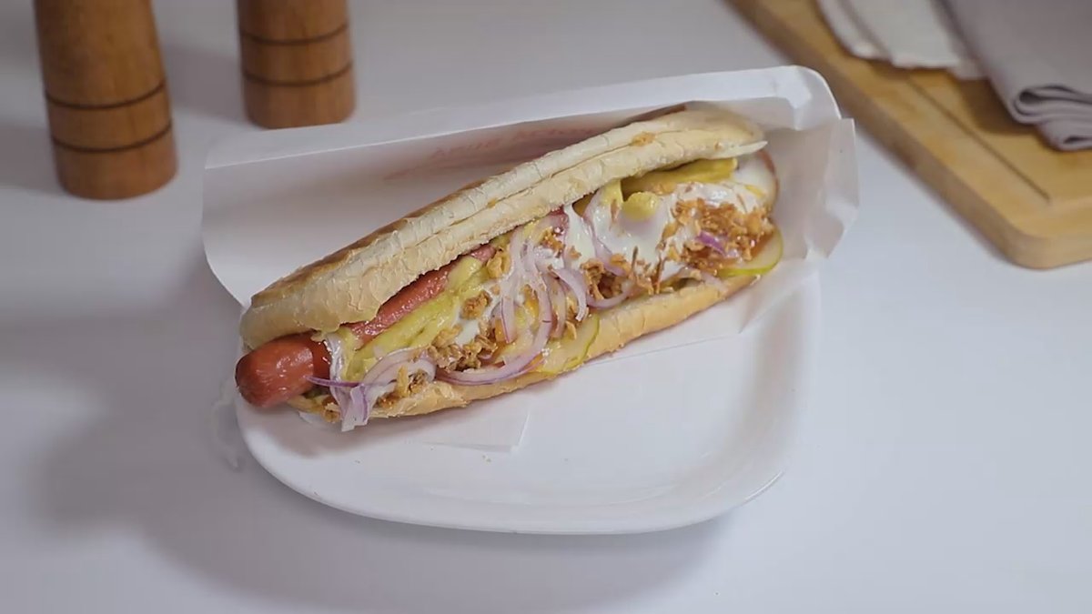 Mega Hot Dog