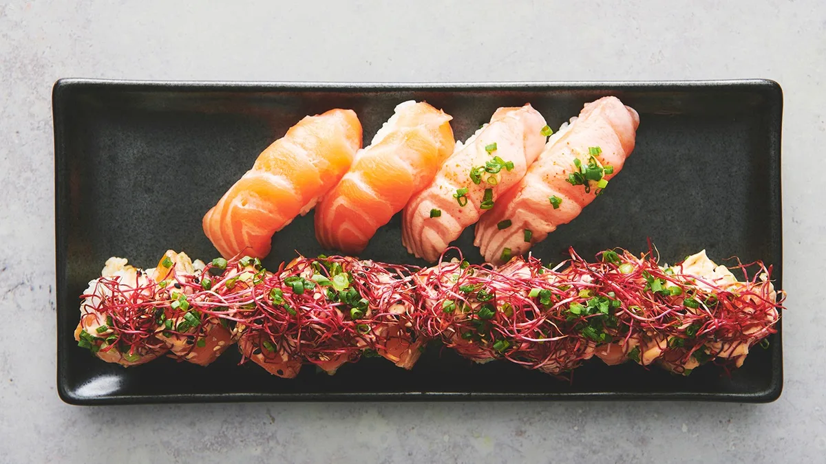 4. Salmon Menu (14 stk)