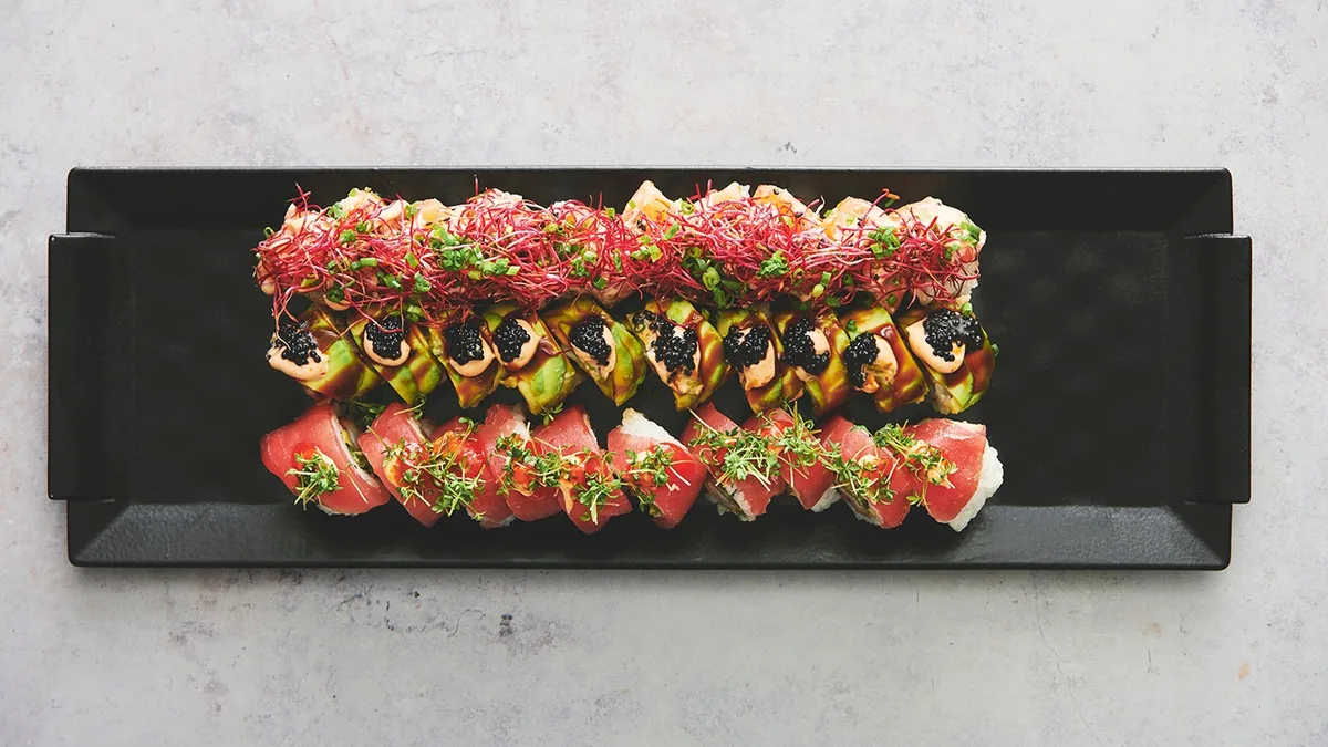 8. Toppede Maki Menu (30 stk)