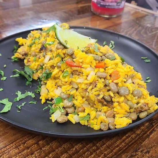 Arroz con yaka (Vegan) (Hidden Menu)