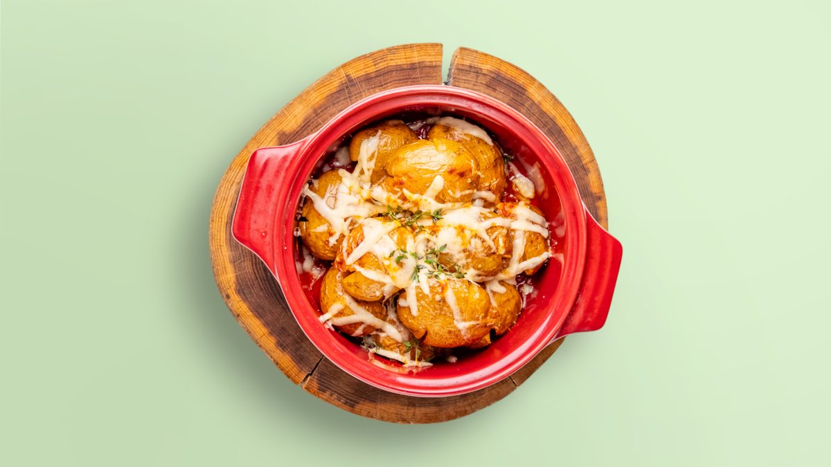 Patate të Pjekura në Furrë