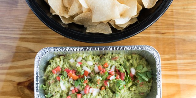 Chips and Guacamole Tray