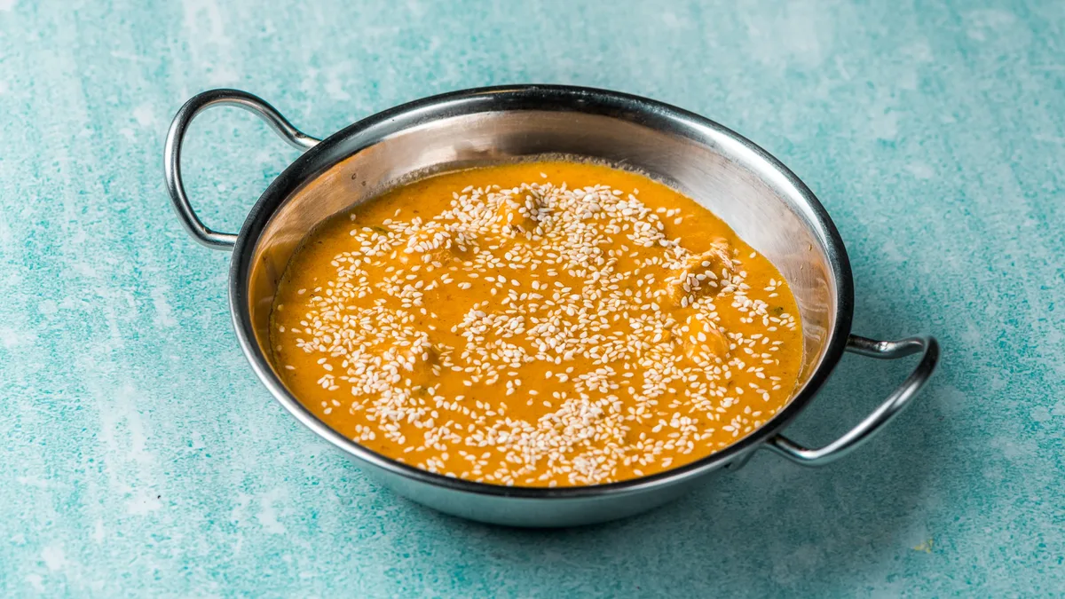 Mango και Pineapple Chicken Curry