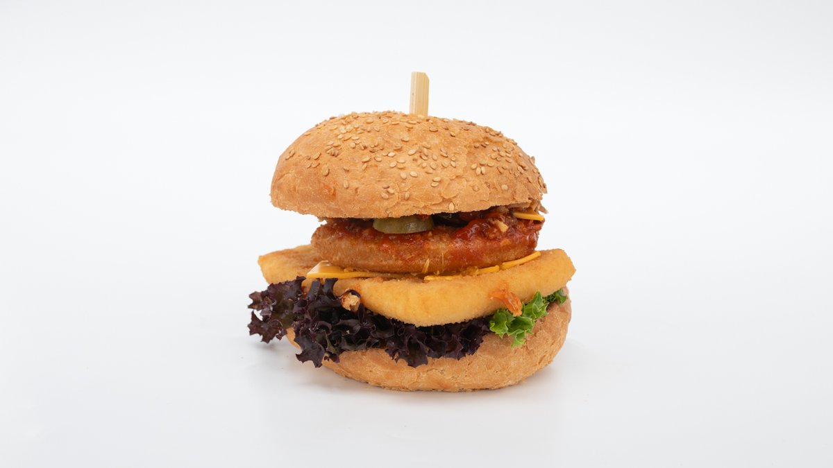 Double mix vegetariansky chicken burger