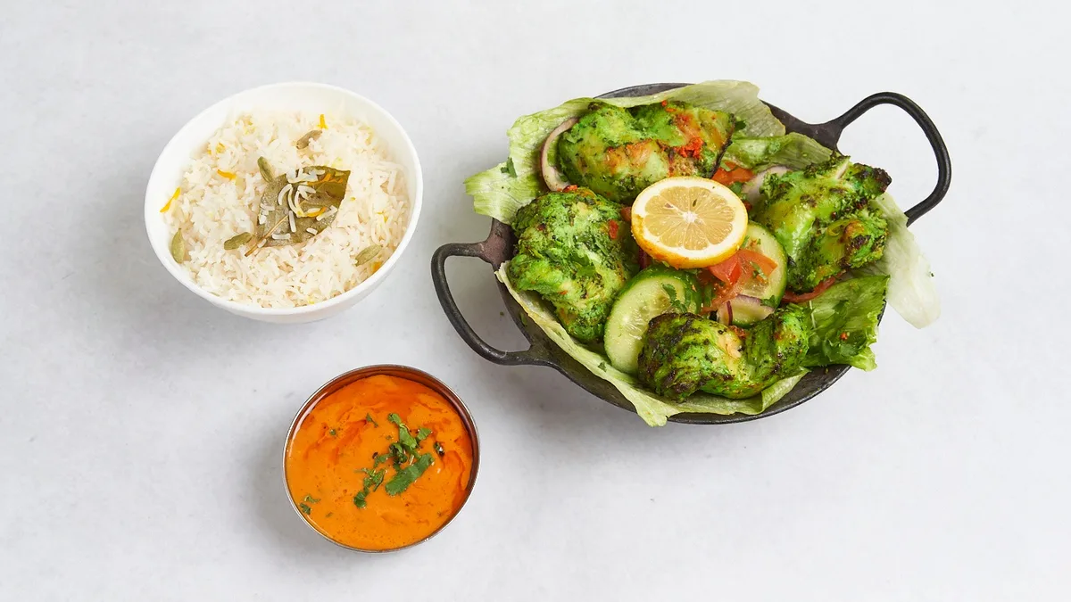 38. Haryali Malai Kabab
