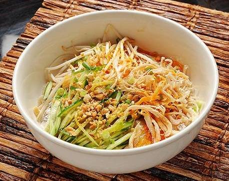 Chicken Cold Noodle 雞絲涼麵