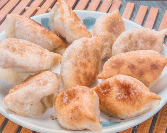 Lamb Napa Potstickers 羊肉白菜锅贴