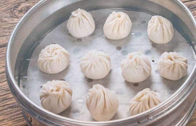 Shanghainese Steamed Dumplings (10pc) 小籠包(10個)