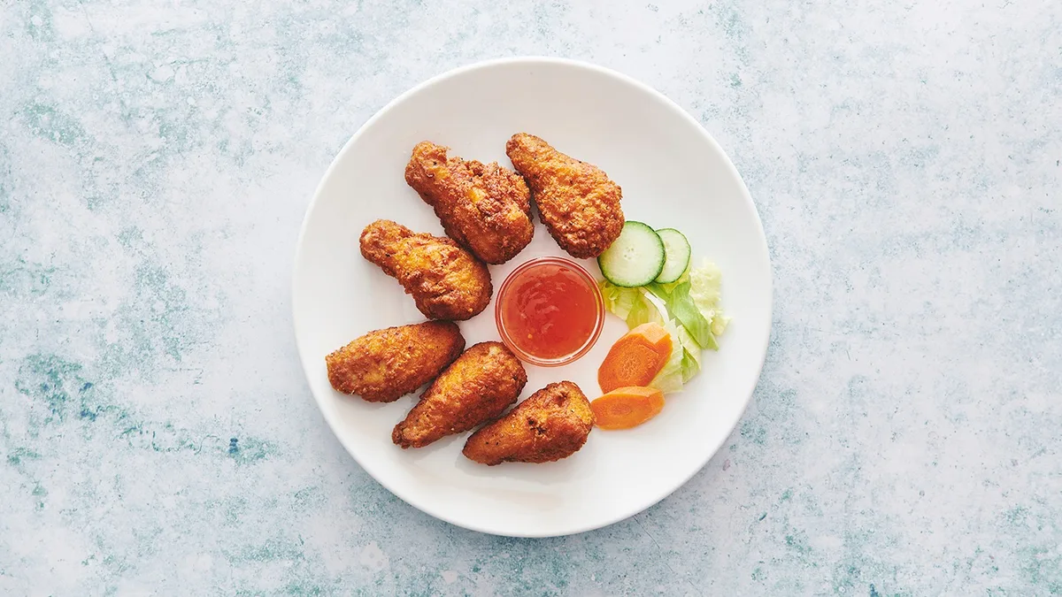 Crispy Fried Chicken Wings (6 stk)