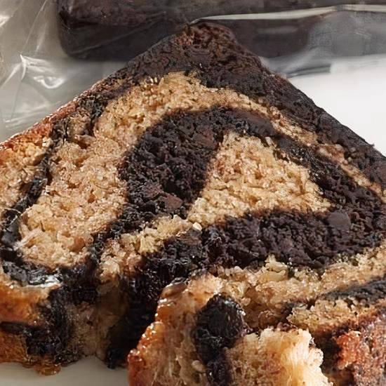 chocolate banana swirled loaf cake