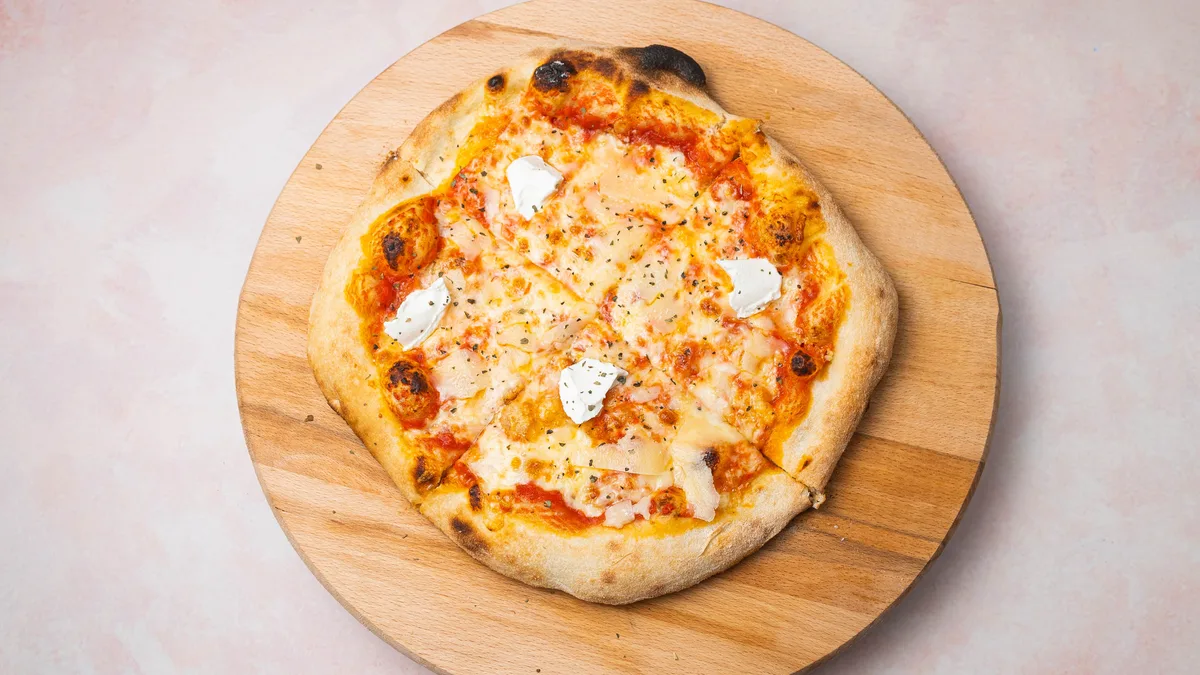 Quatro Formaggi 27cm