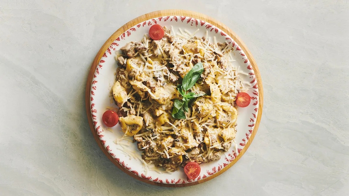 47. Penne Al Tartufo e Filetto