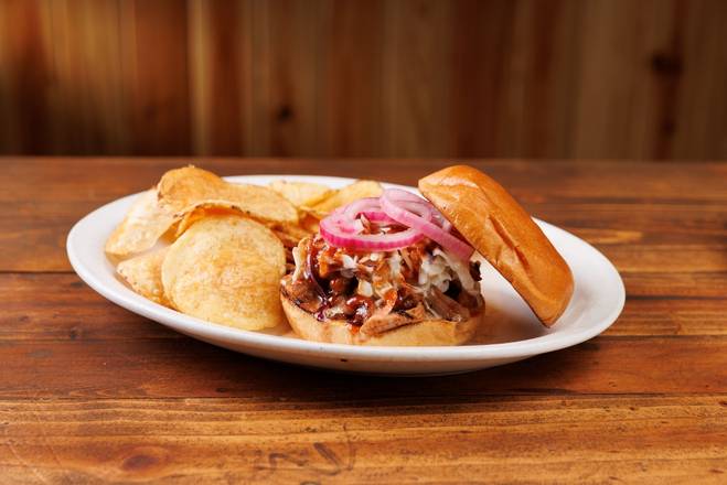 **PULLED BBQ PORK SANDWICH