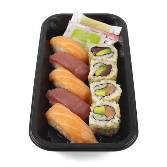 Tuna Salmon Nigiri and  Roll Combo