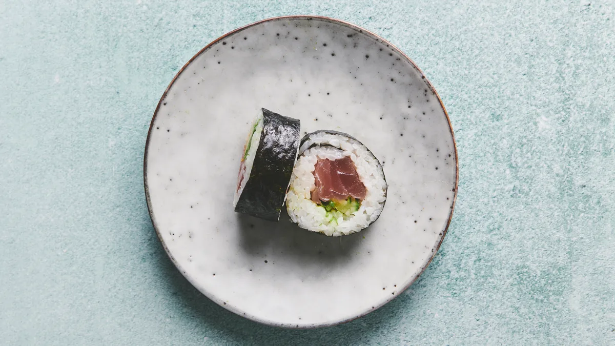 Futomaki Spicy Tun Roll