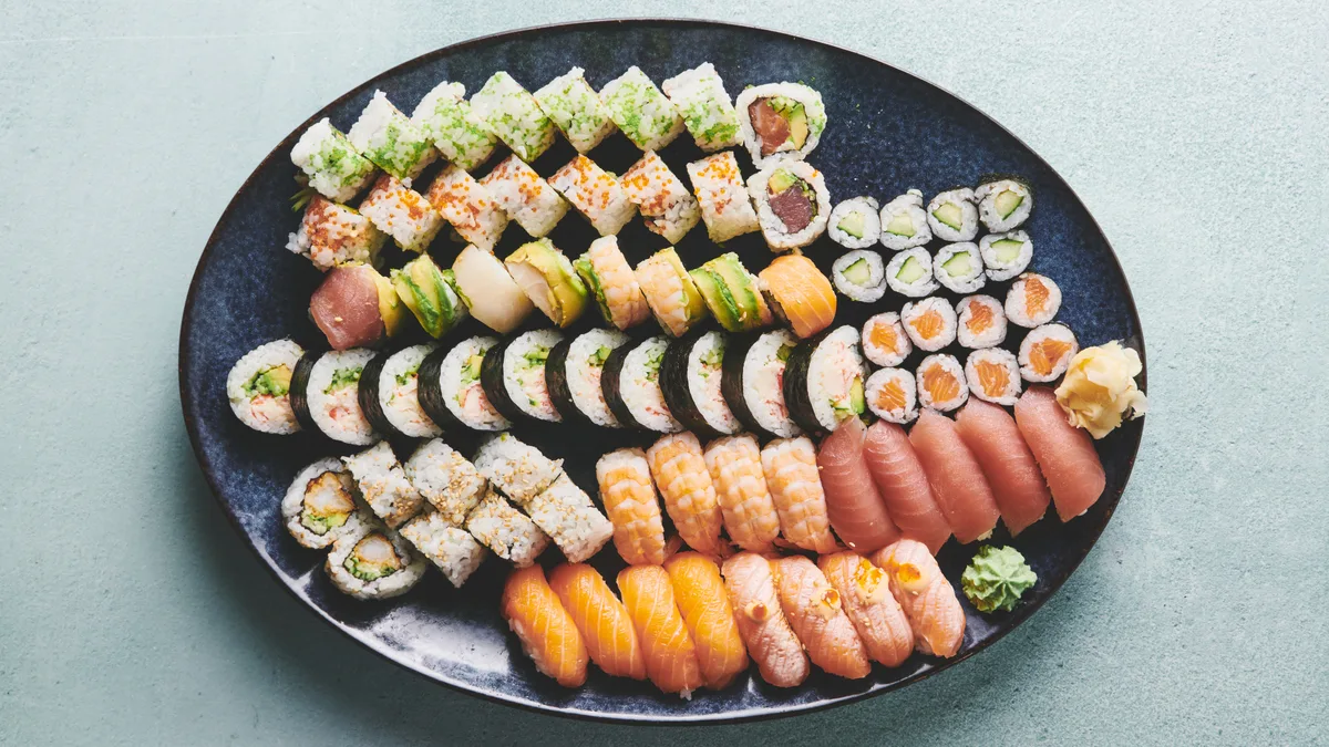 Sushi Familiepakke Box (74 stk)