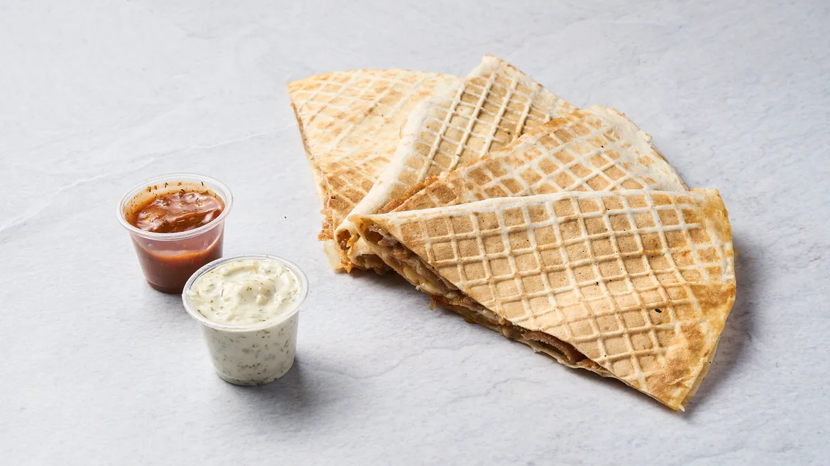 Döner Quesadilla
