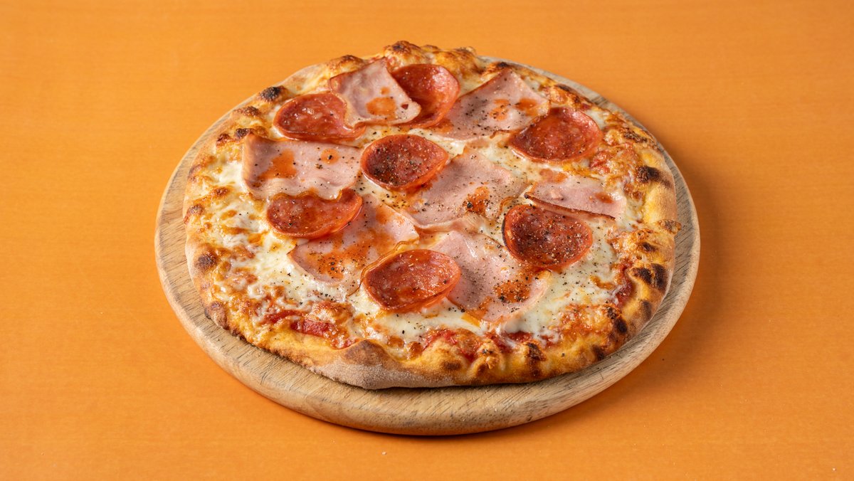 Premium Pizza Spicy by Gino's