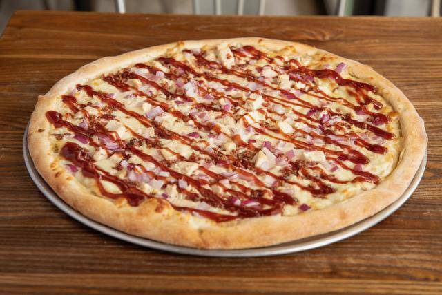 BBQ Chicken 16"