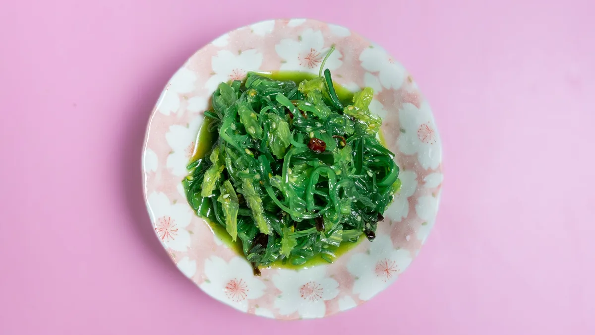 001. Wakame-Salat